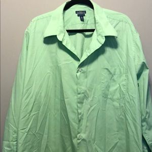 Croft & Barrow long sleeve button up shirt